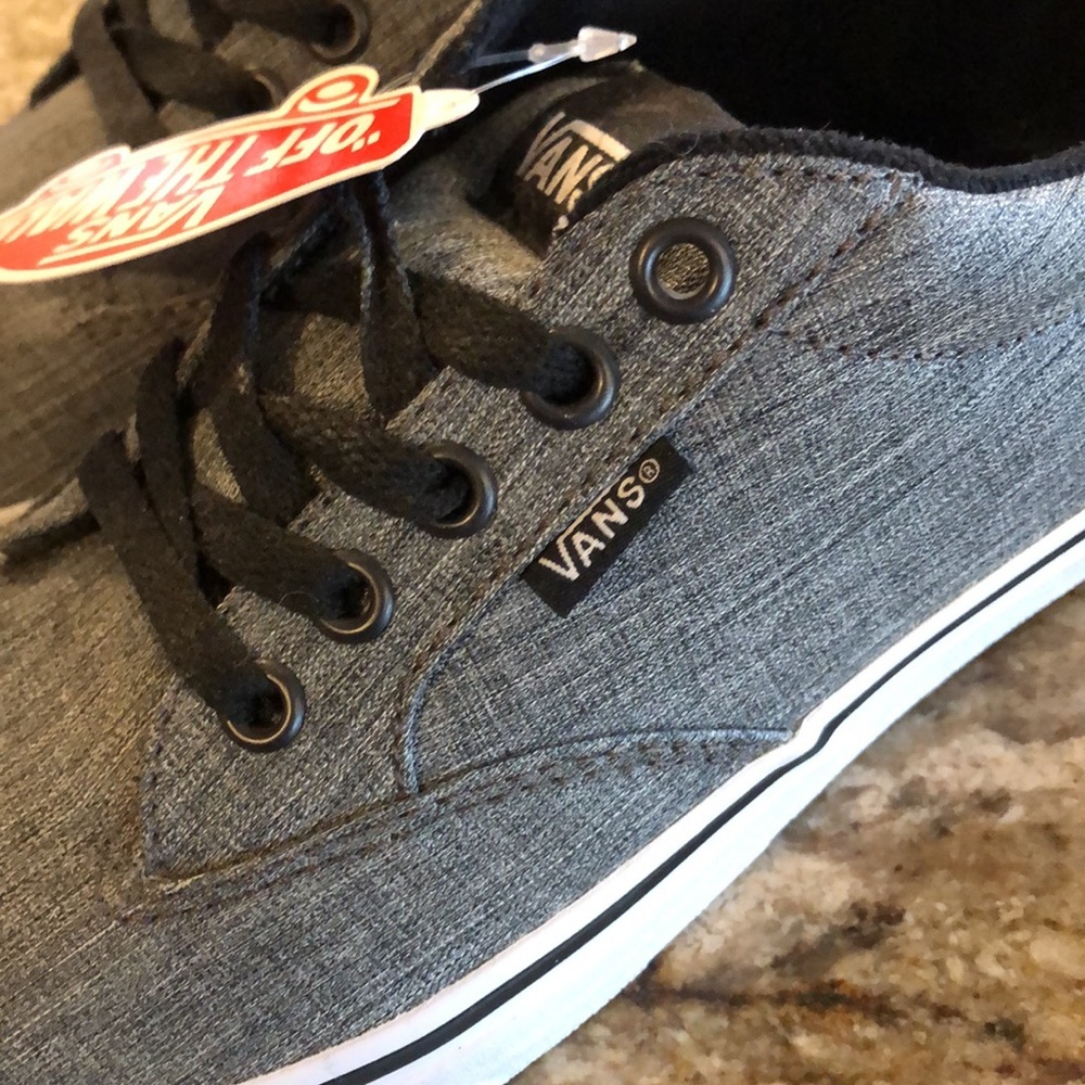 NWT Vans men’s/unisex gray sneaker 8.5 m - Picture 2 of 6